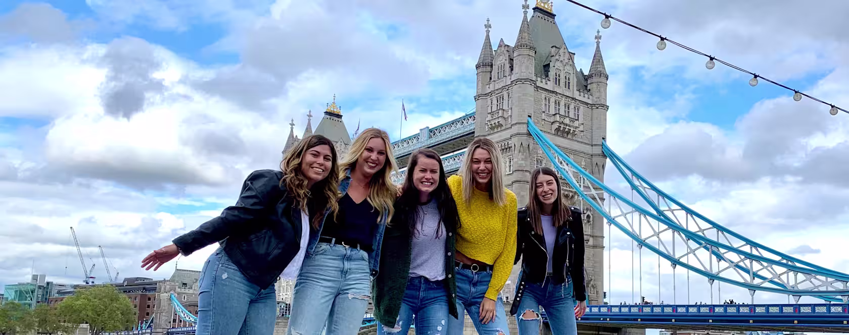 thong tin du hoc anh paige wekenborg london england spring 2019 oklahoma state university tower bridge banner
