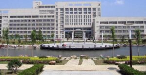 kham pha dai hoc giang to top 50 truong dai hoc hang dau trung quoc vnt jiangsu university 4
